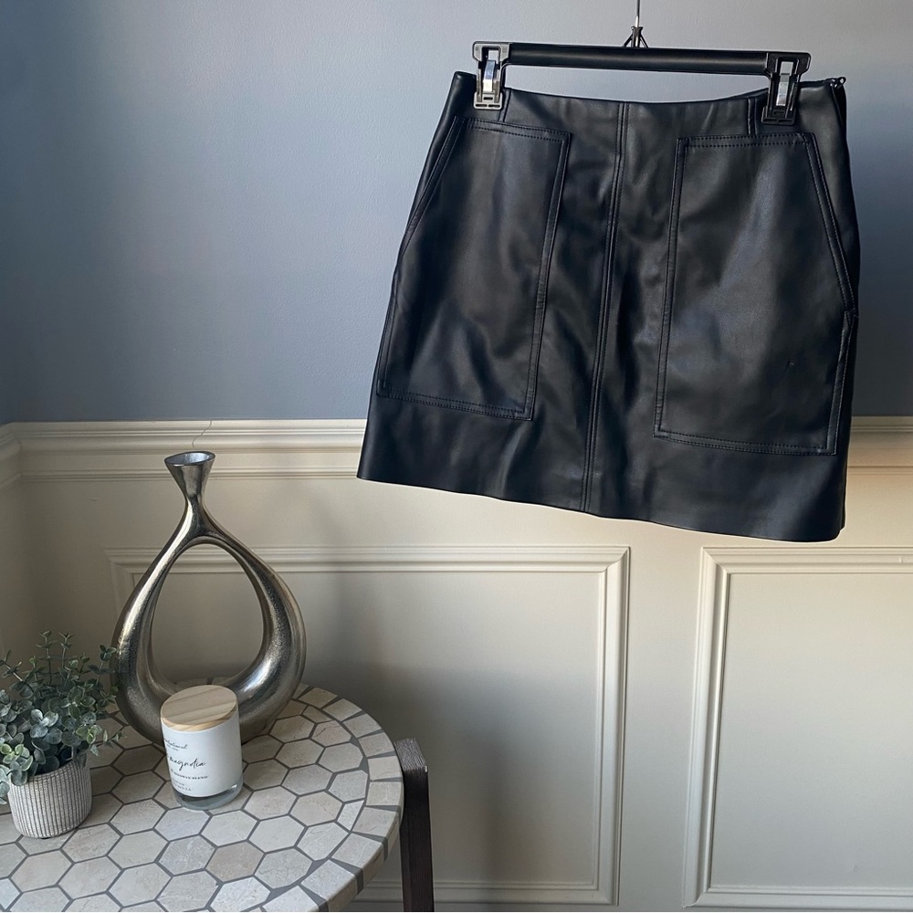 H&M Black Faux Leather Mini Skirt Size 8